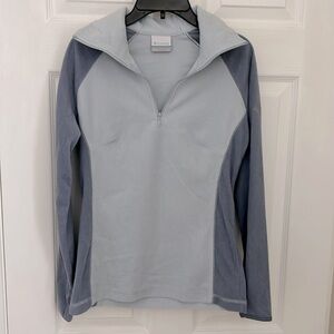 Columbia like new sweater XS